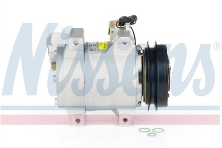 Kompresor klimatyzacji NISSENS 890064 MN123626