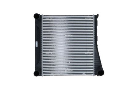 Intercooler NRF 30913 LR015603