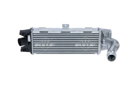 Intercooler NRF 30923 504235460
