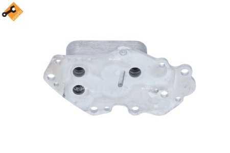 Chłodnica oleju NRF 31347 55599943