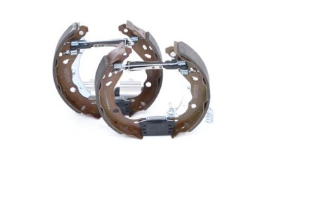 Szczęki hamulcowe + cylinderki BOSCH 0204114686 