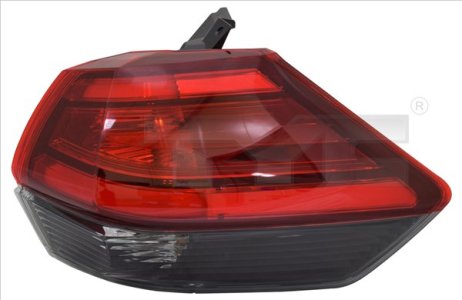 LAMPA TYLNA NISSAN