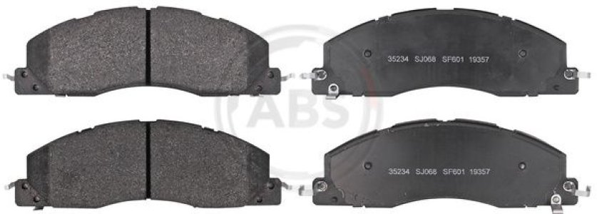 KLOCKI HAMULC. DODGE RAM 2500  08-19 PRZÓD