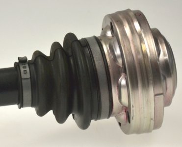 PÓŁOŚ NAPĘDOWA BMW