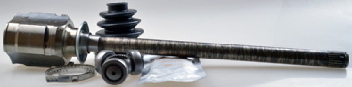 PRZEGUB WEW.RAV4 II 2.0D-4D 00-PRAWY