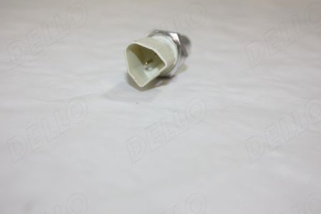 WLACZNIK SWIATEL COFANIA