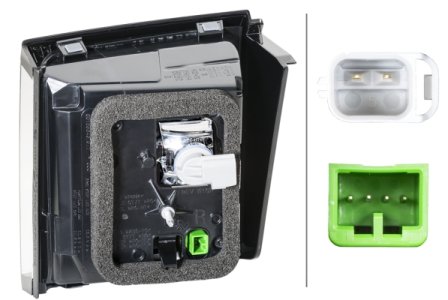 LAMPA TYLNA LAND ROVER