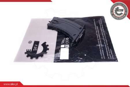 UCHWYT DO NAPOJÓW ESEN SKV 93SKV001 51459173463 CZARNY BMW 3 (E90,E91,E92,E93)