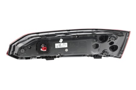 Lampa tylna zespolona VALEO 047304 4M0945093F AUDI