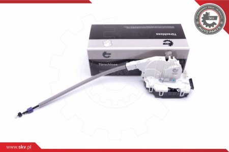 CENTRALNY ZAMEK ESEN SKV 16SKV841 A2047201535 PRZÓD LEWY MERCEDES C-KLASA