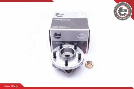 PIASTA KOŁA Z ŁOŻYSKIEM ESEN SKV 29SKV182 LR014147 PRZÓD LAND ROVER DISCOVERY