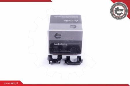 Zawias tylnej półki bagażnika SKV 96SKV134 1539663 FORD FIESTA VII