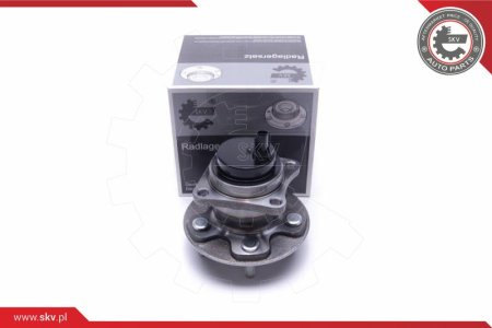 Piasta koła z łożyskiem SKV 29SKV533 4245012170 tył TOYOTA MATRIX