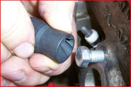 NASADKI 1/2 1/4 DO OBROBIONYCH ŚRUB O PROFILU SPIRALNYM