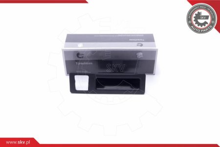 Przycisk klapy bagażnika SKV 16SKV271 51247368753 BMW 2 3 4 5 X3