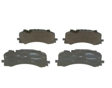 Klocki hamulcowe BOSCH 0986424850 4M0698151K AUDI Q7 15