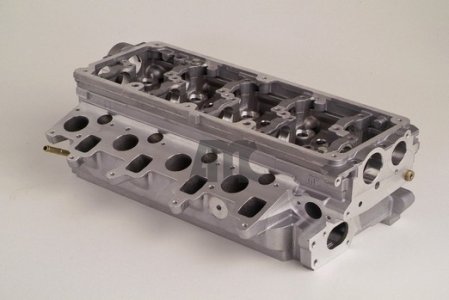 GŁOWICA CYLINDRÓW VW