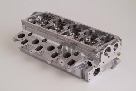 GŁOWICA CYLINDRÓW AUDI VW