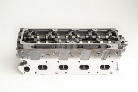 GŁOWICA CYLINDRÓW VW