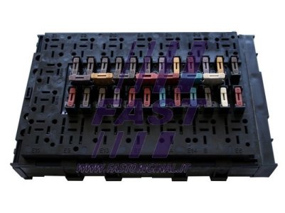 SKRZYNKA BEZPIECZNIKÓW IVECO DAILY 00>