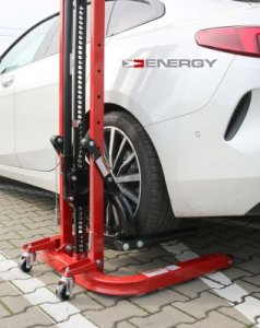 PODNOŚNIK JEDNOKOLUMNOWY MOBILNY BOCZNY