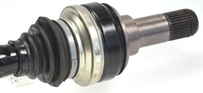 PÓŁOŚ NAPĘDOWA BMW