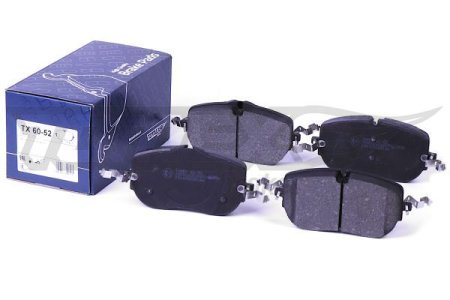 KLOCKI HAMULC. MERCEDES W206 C-KLASA 21- PRZÓD