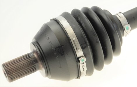 PÓŁOŚ NAPĘDOWA VOLVO