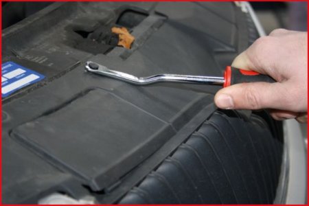 ZESTAW DO DEMONTAZU KOLKÓW, 6-SZT.