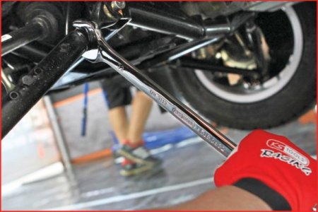 KLUCZ PŁASKO OCZKOWY 10MM