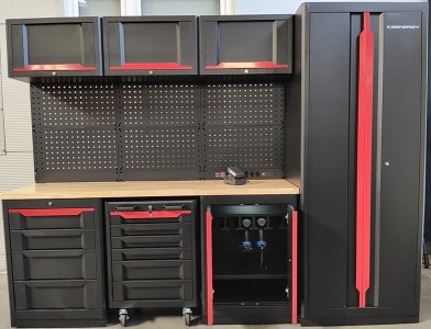 ZESTAW MEBLI WARSZTATOWYCH