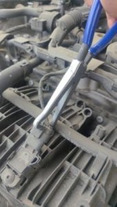 SZCZYPCE DO DEMONTAŻU ZŁĄCZY ELEKTRYCZNYCH