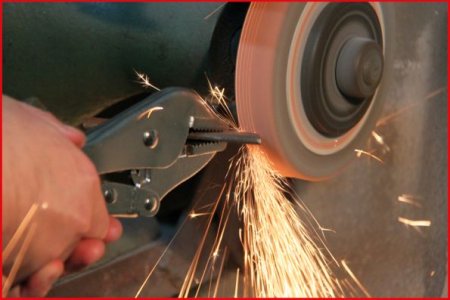 KLESZCZE ZACISKOWE 45,5MM L250MM